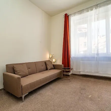 شقة Modern, Bright In A Great Location *